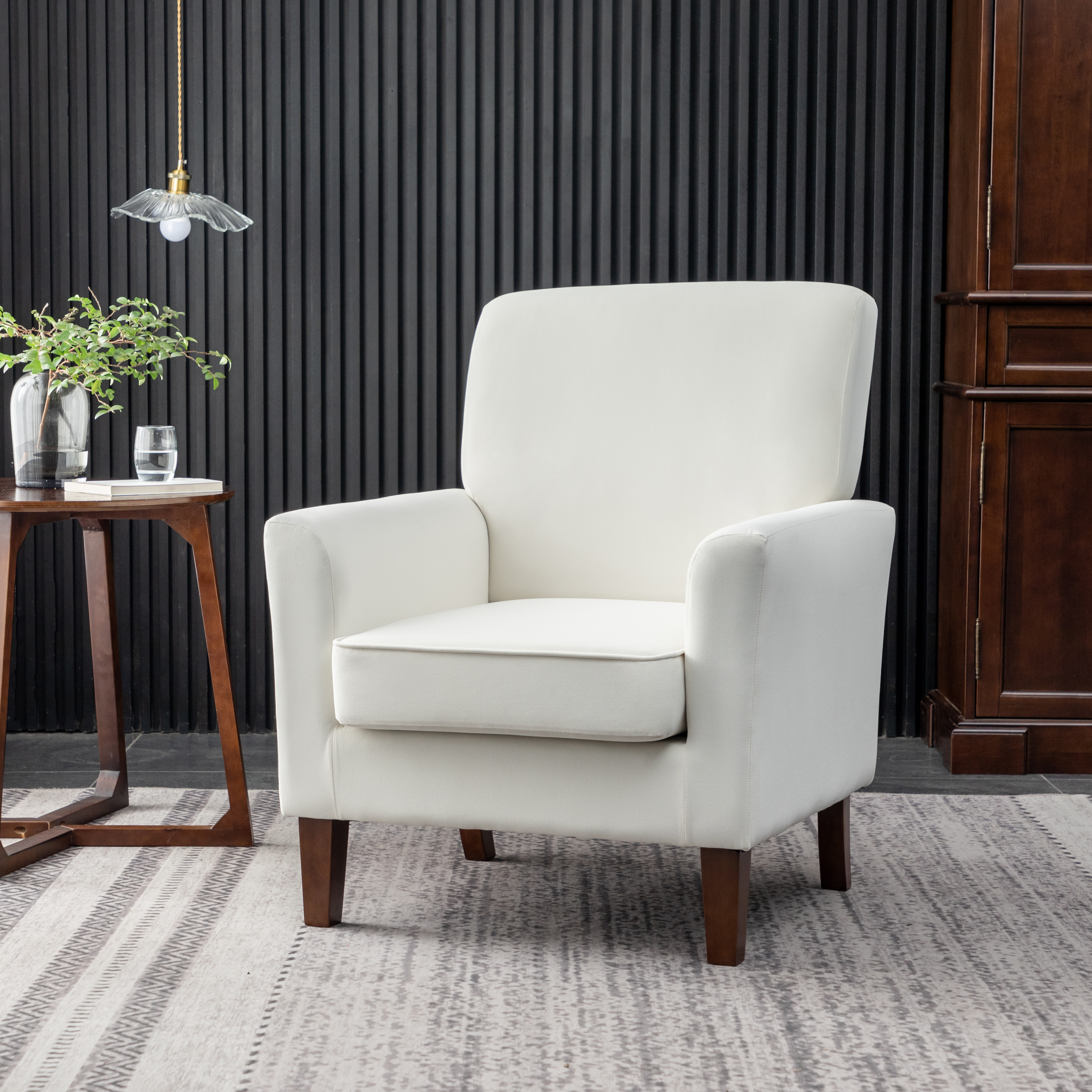 Sillón decorativo de poliéster con patrón, madera de abedul, patas cónicas