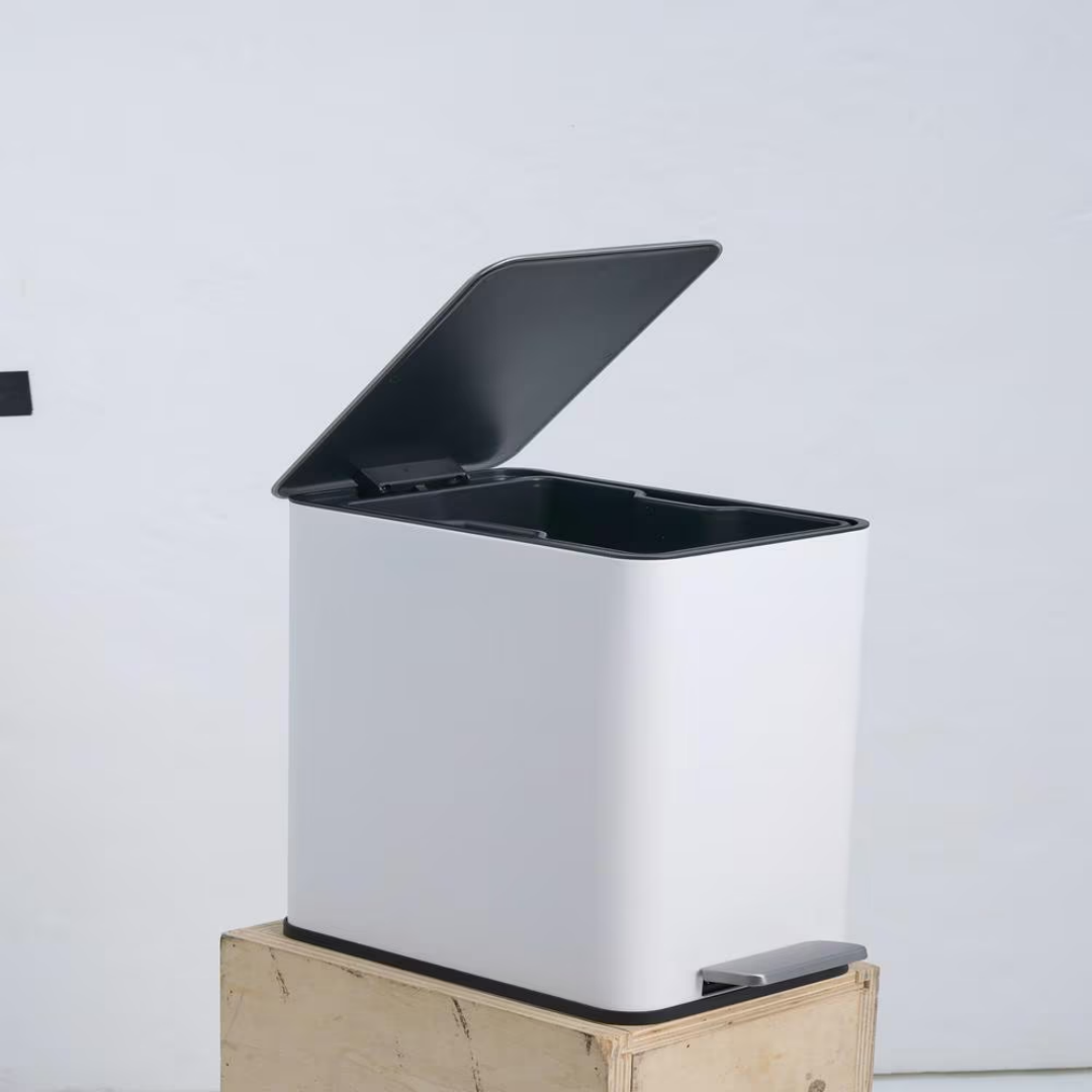 SSTC101-10L-W, Stainless Steel Kitchen Trash Can, 10L, White