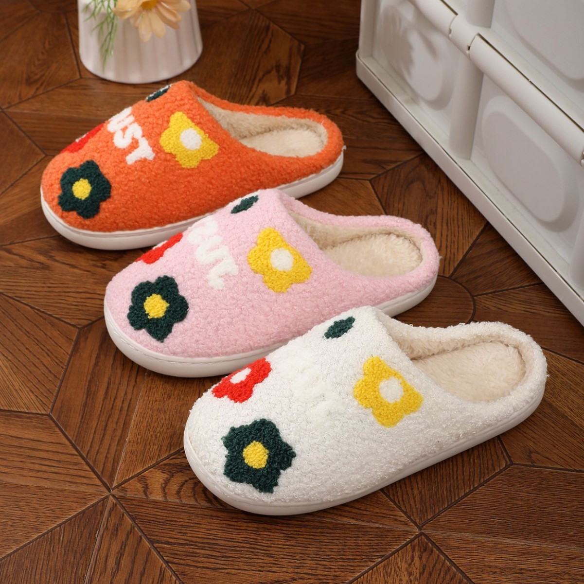Pantuflas de algodón de flores con suela suave para mujer