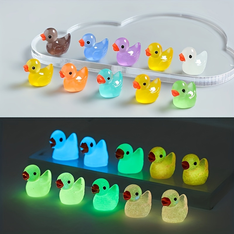 50 mini patos de resina luminosos que brillan en la oscuridad para decoración
