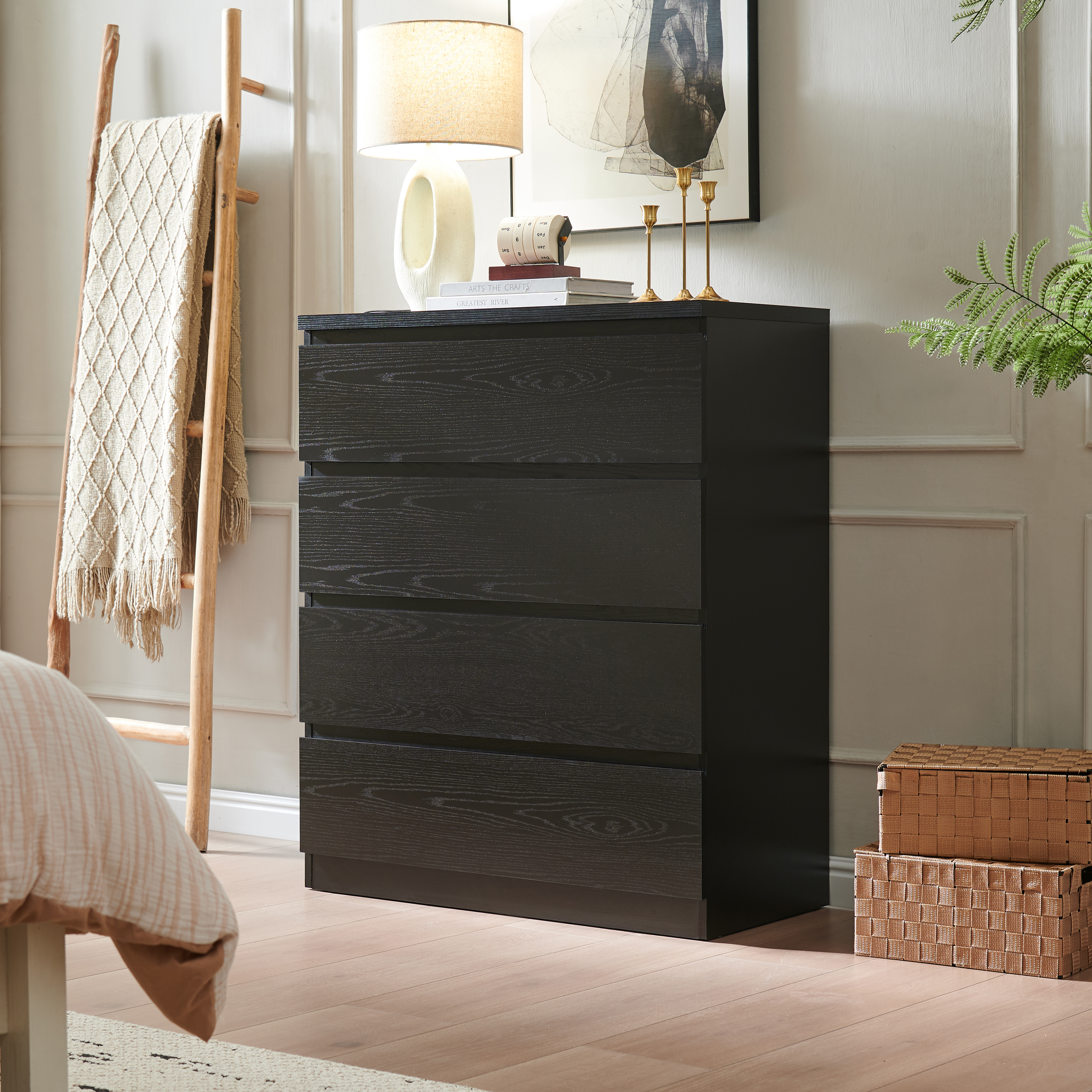 4 Drawer Dresser,Modern Storage Chest Of Drawers,31.5In Black Dresser For Closet With Handle-Free Design, Closet Chests Organizer For Bedroom, Living Room,Black