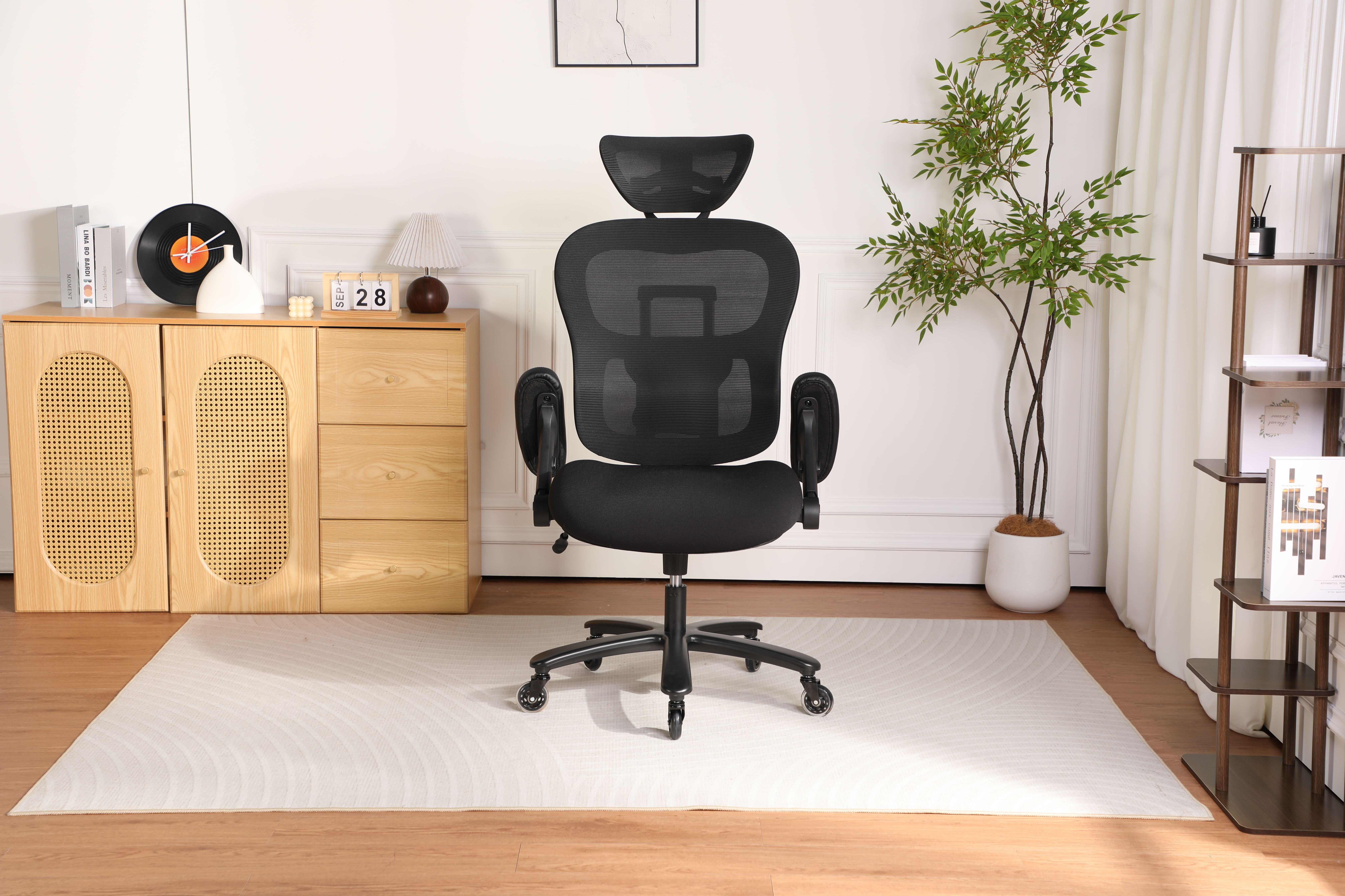 500LBS Big And Tall Office Chair Mesh Breathable,Gaming Chair With Adjustable Backrest Height & Headrest Angle & Adaptive Lumbar Lupport, Executive Computer Desk Chair With 2D Flip-Up Arms,Black.