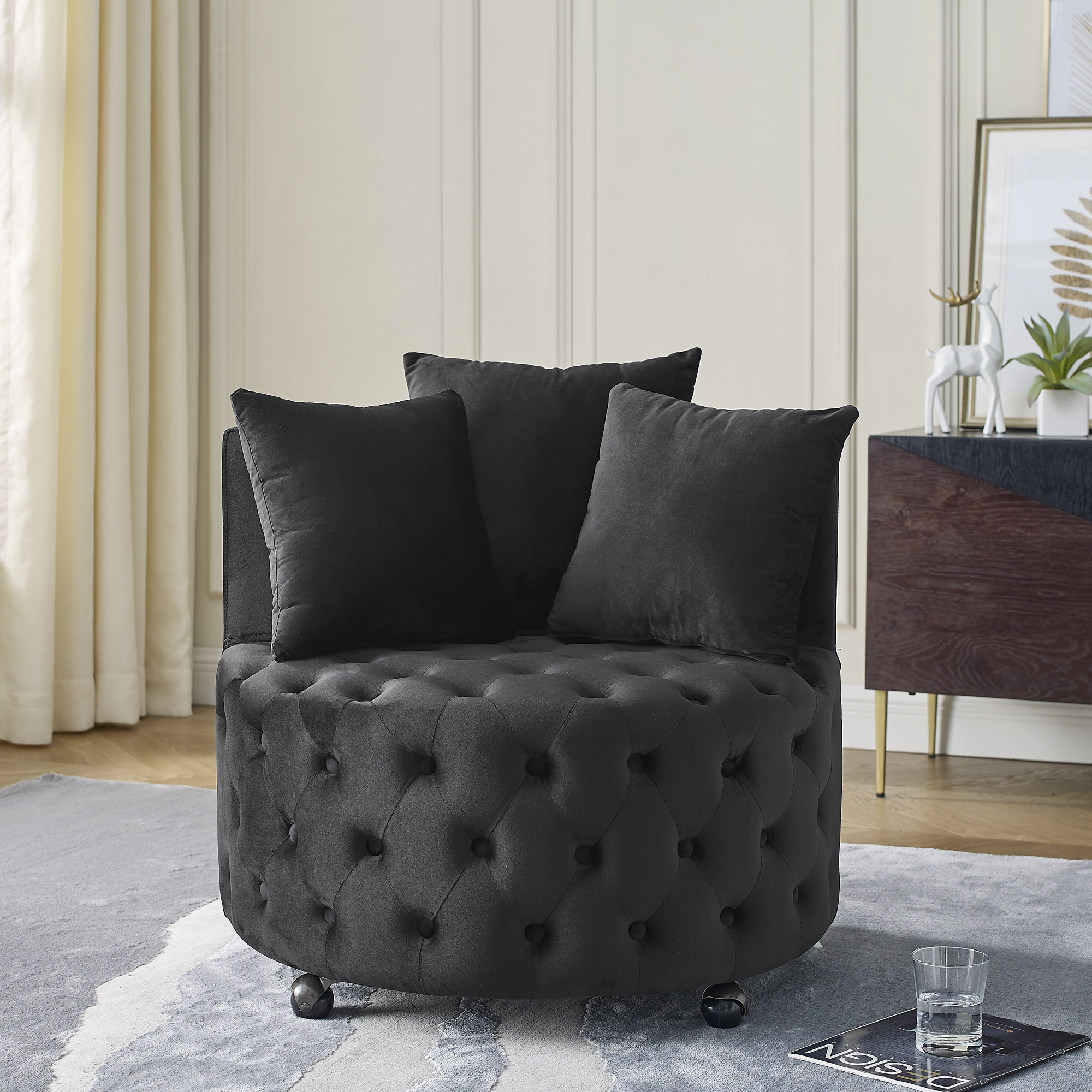 Silla giratoria tapizada en terciopelo con ruedas y 3 almohadas, negra