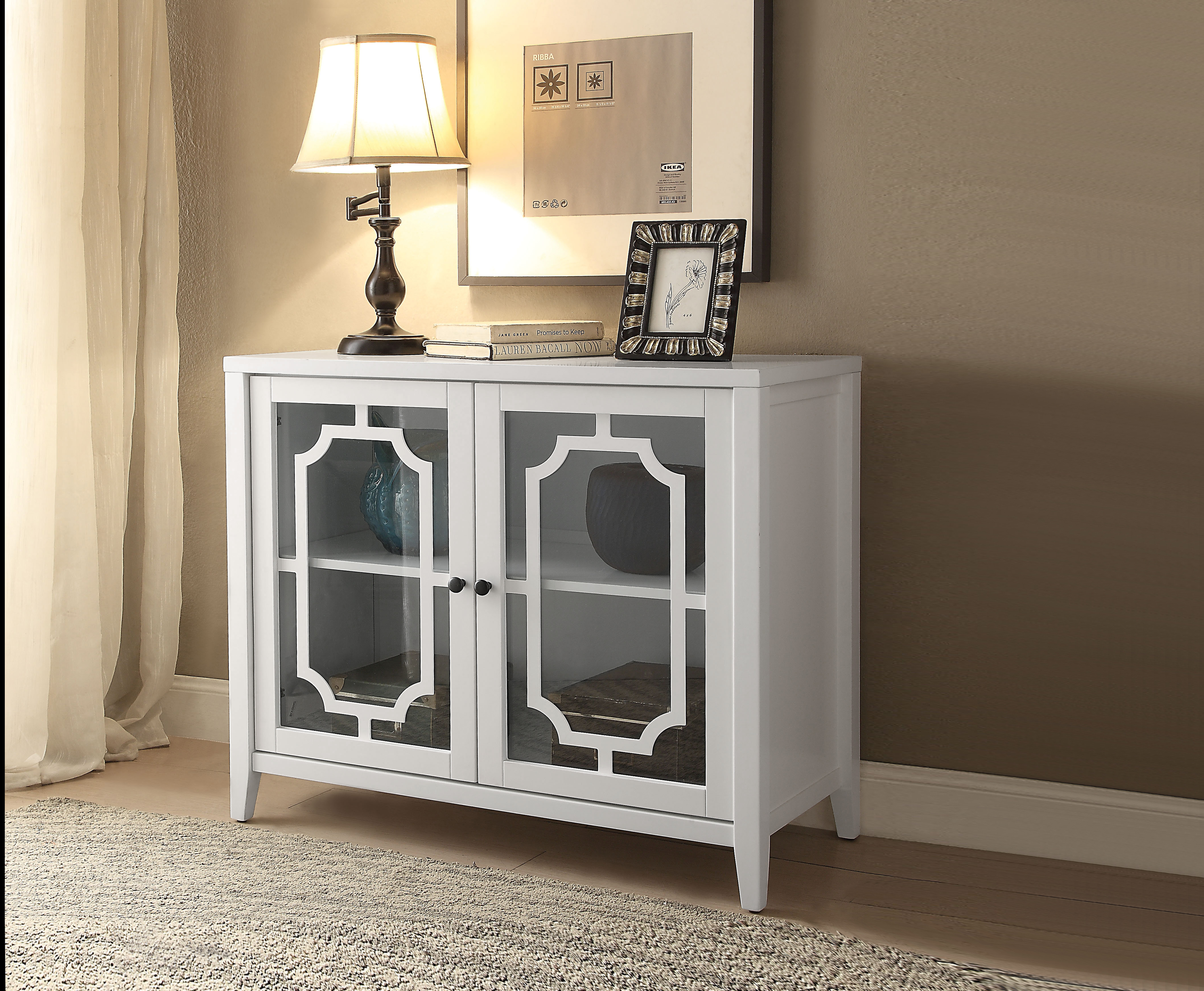 Gabinete consola Ceara con acabado blanco