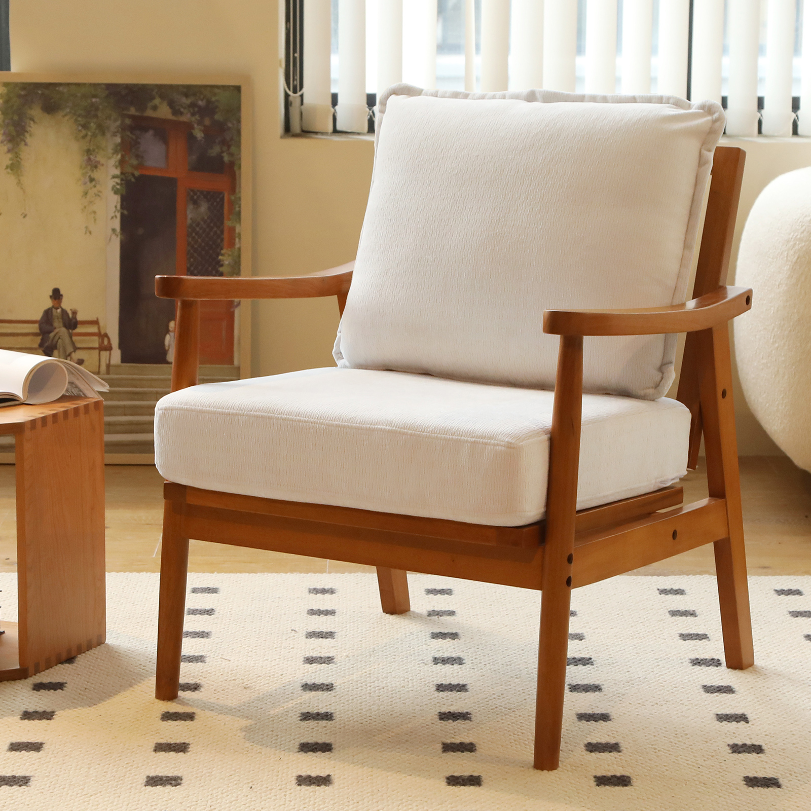 Cute Accent Chair with Solid Wood Frame, Living Room Chair with Soft Fabric Cushion, Cozy Bedroom Chair, Comfy Armchair Reading Chair for Apartment, Waiting Room, Balcony (White)