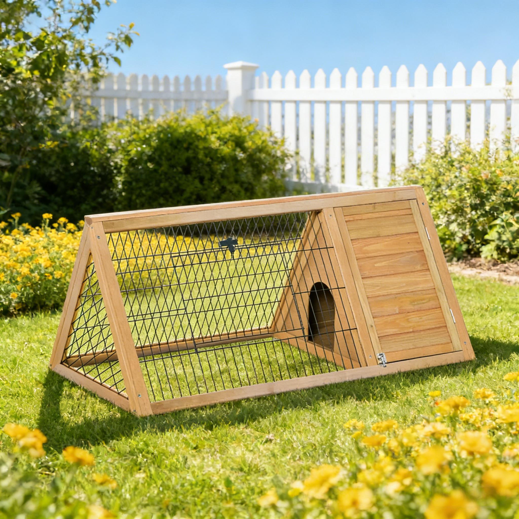 Casa de madera para mascotas con forma de A, jaula para conejos y animales pequeños.