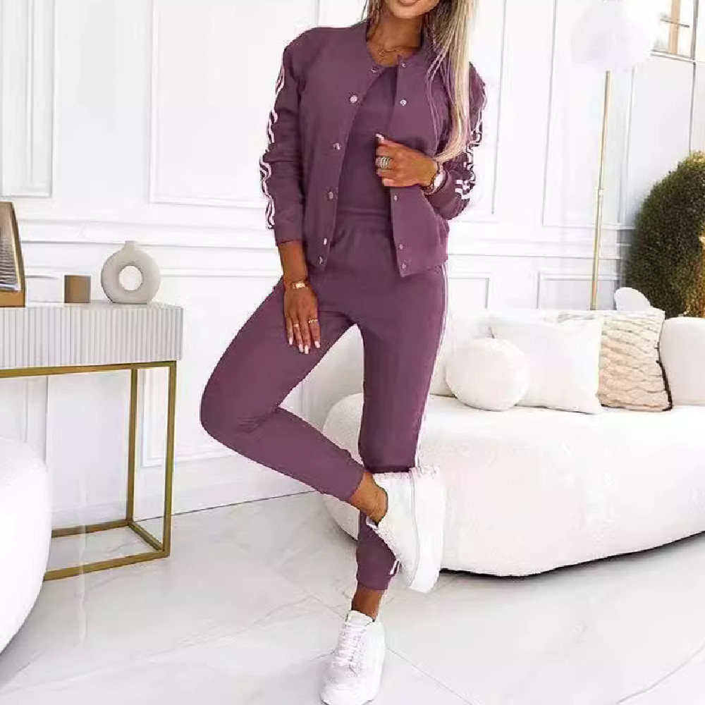 Traje casual de tres piezas para mujer