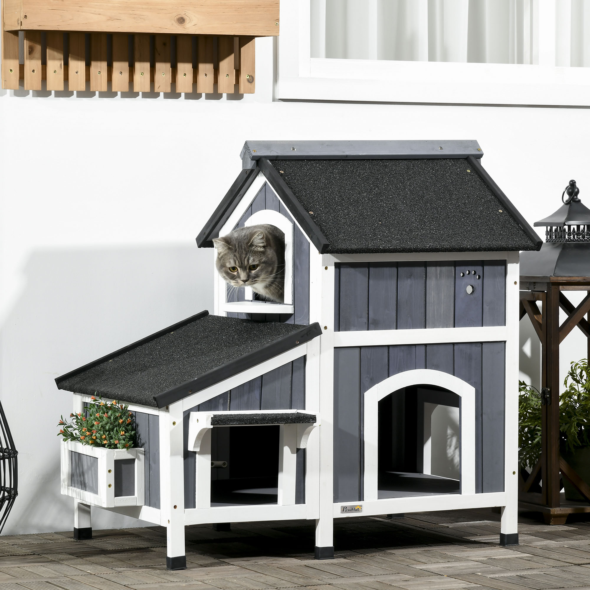 Casa para gatos exterior con techo resistente, cama de jardín y múltiples entradas, gris