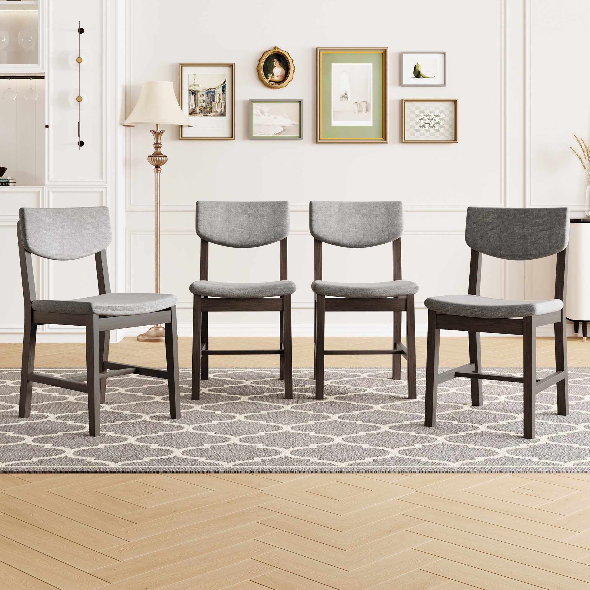 Set de 4 sillas de comedor rústicas, madera maciza, cojín de tela gris, color espresso.