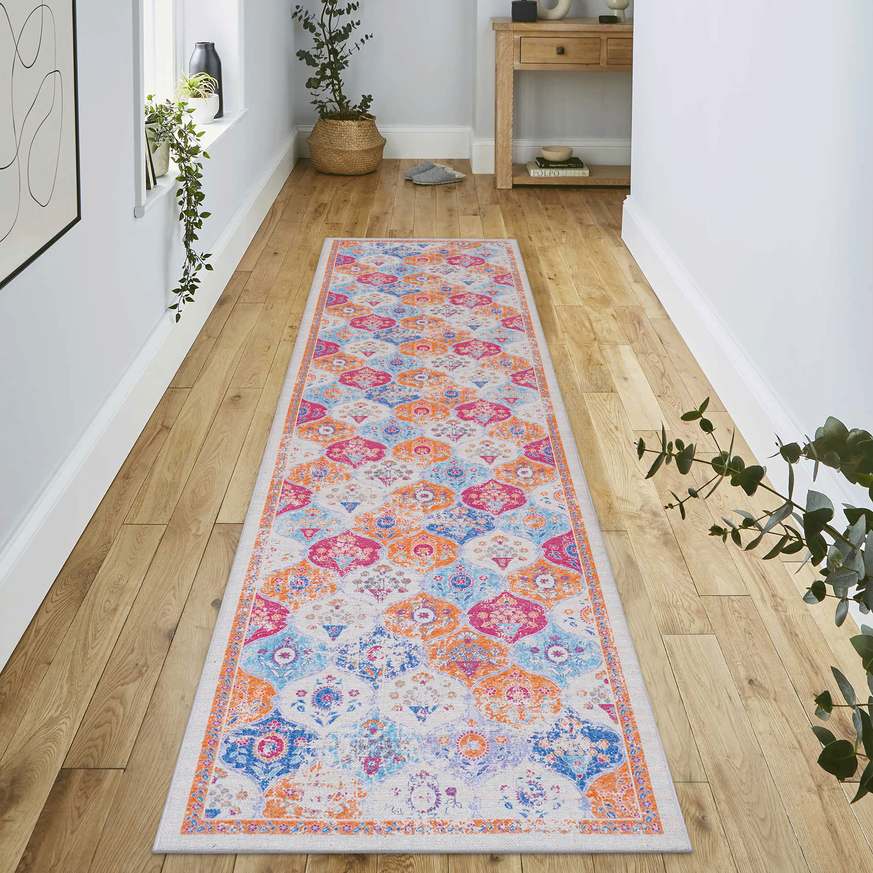 Alfombra MAVAL lavable tipo runner, crema, 2.5 x 10 pies