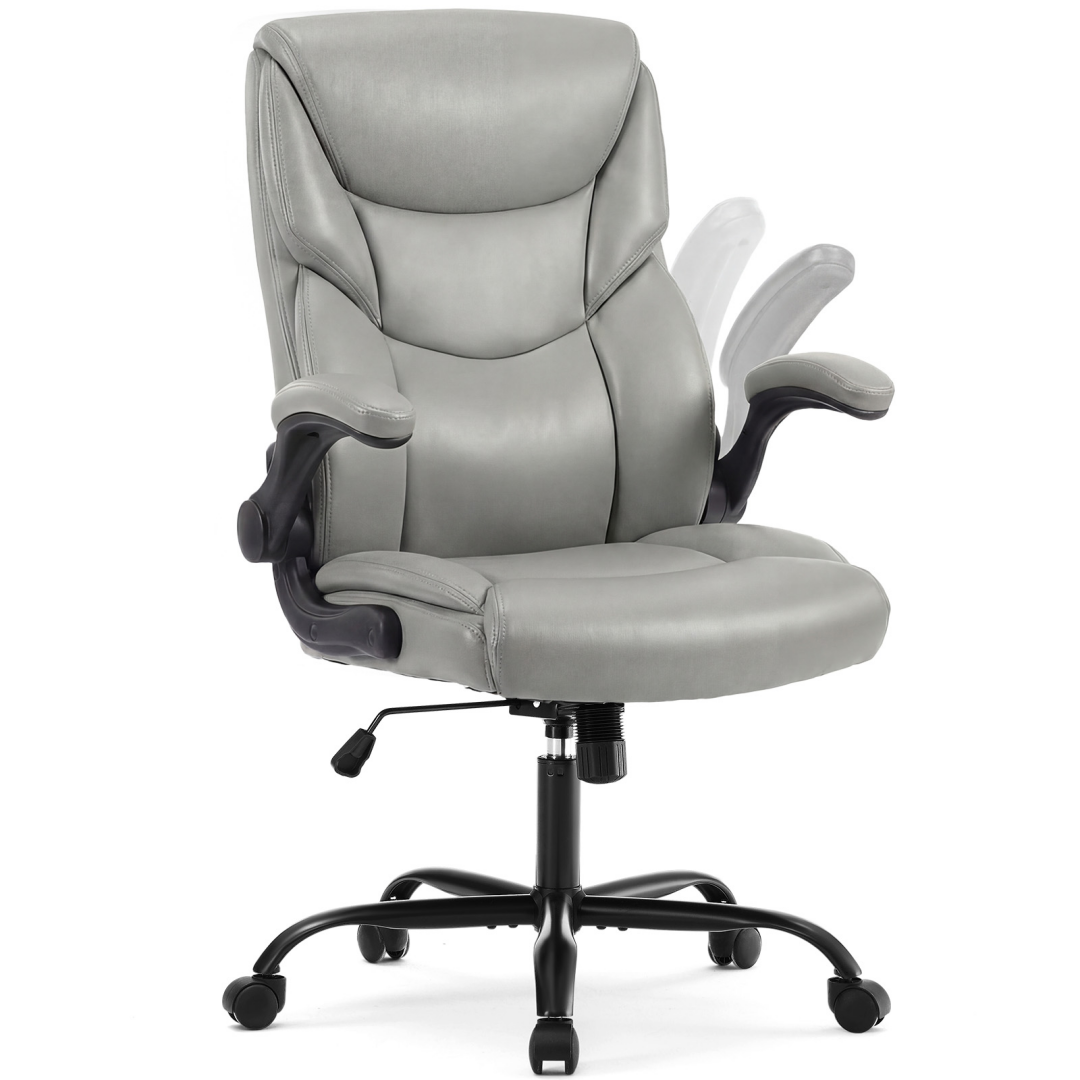 Silla de oficina/gamer con respaldo alto, ruedas, apoyabrazos abatibles y altura ajustable.